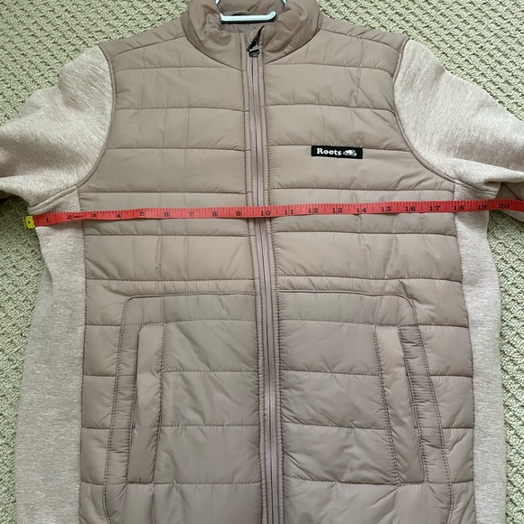 Roots Puffer Jacket (Pink) - Picture 9 of 10